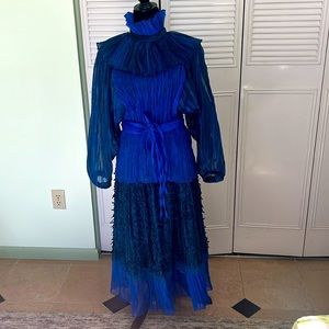 Gbartel Paris 2pc skirt suit